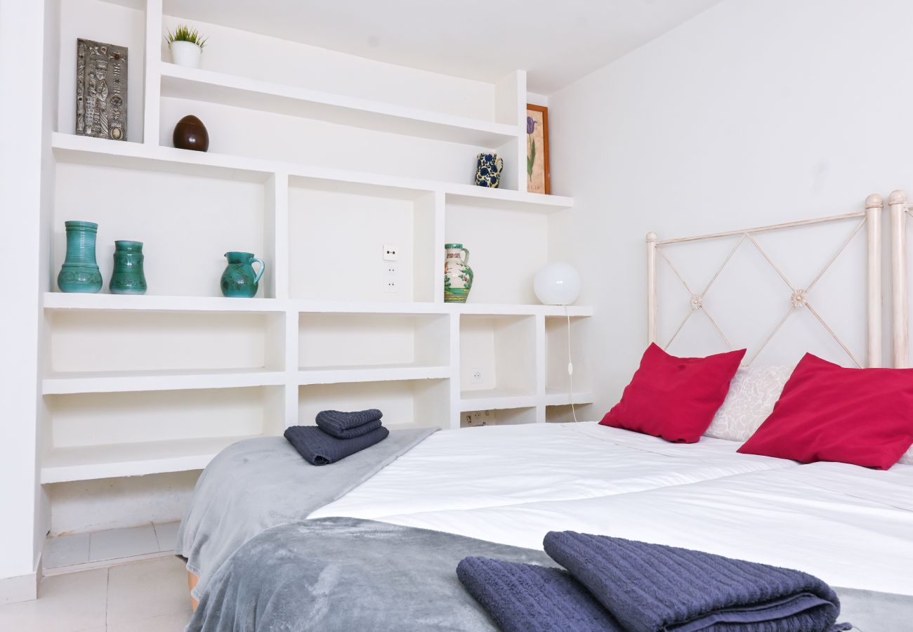 Apartamento en Madrid - GARDEN House Downtown MADRID CENTRO-IFEMA-AEROPUERTO. 2 ROOMS 6 PAX GARDEN