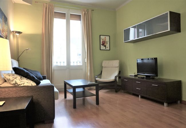 Apartamento en Barcelona - PLAZA ESPAÑA & MONTJUÏC, piso en alquiler por días muy bonito, tranquilo, agradable en Barcelona centro