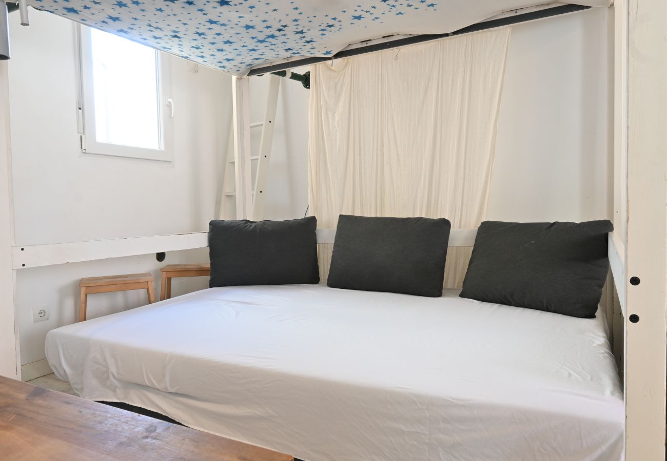 Estudio en Madrid - CITY CENTER- ATOCHA ST.  Studio. 4 PAX