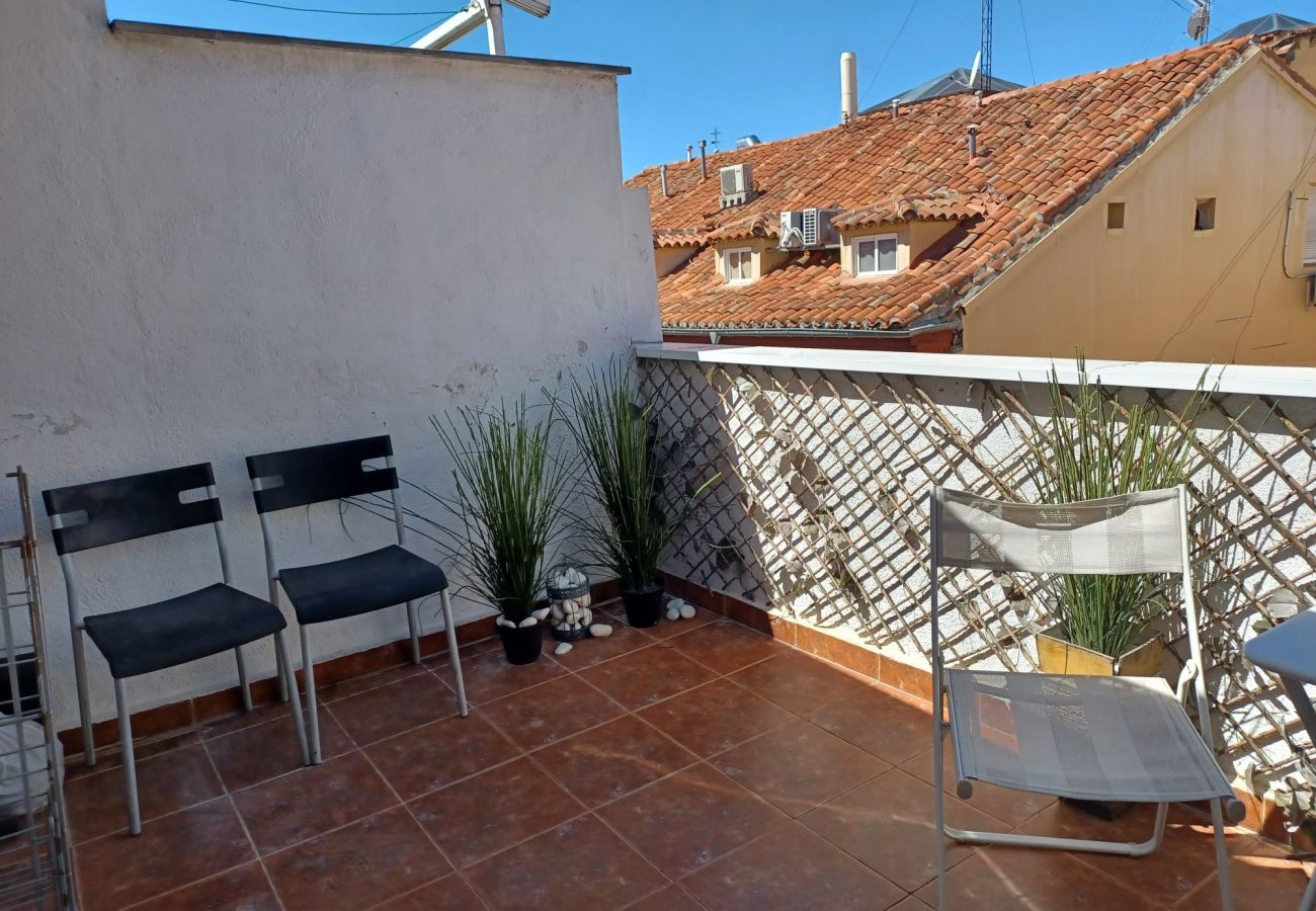 Apartamento en Madrid - Ático - Terraza 15m2 - CHUECA- 4 PAX