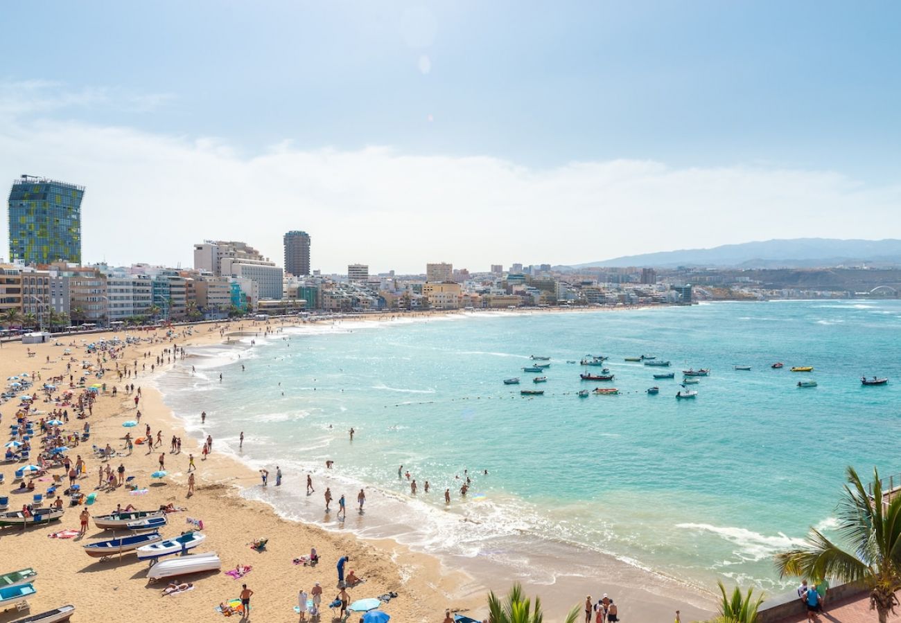 Apartamento en Las Palmas de Gran Canaria - Estudio 21 con balcón en la playa de las Canteras