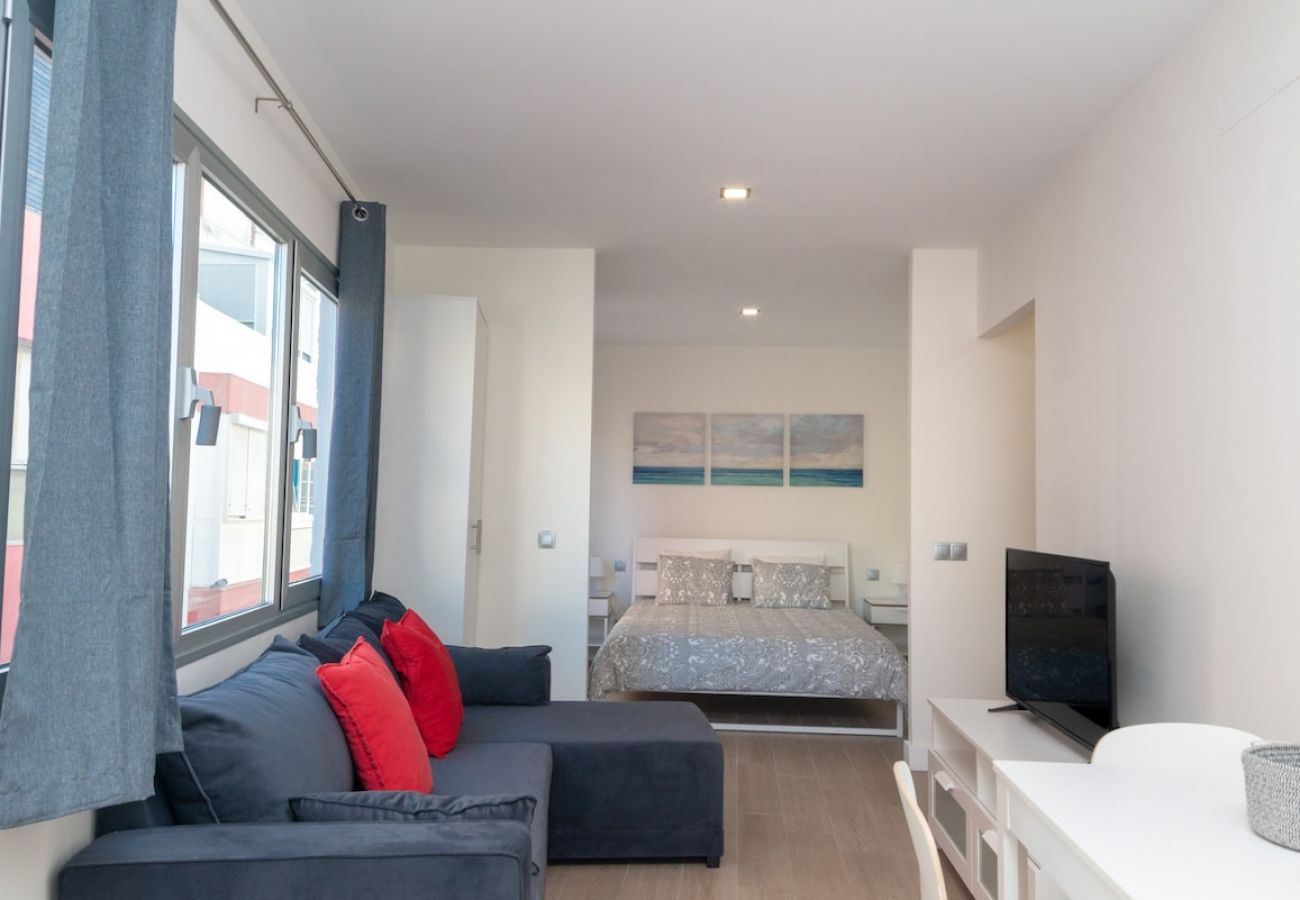 Apartamento en Las Palmas de Gran Canaria - Estudio 21 con balcón en la playa de las Canteras