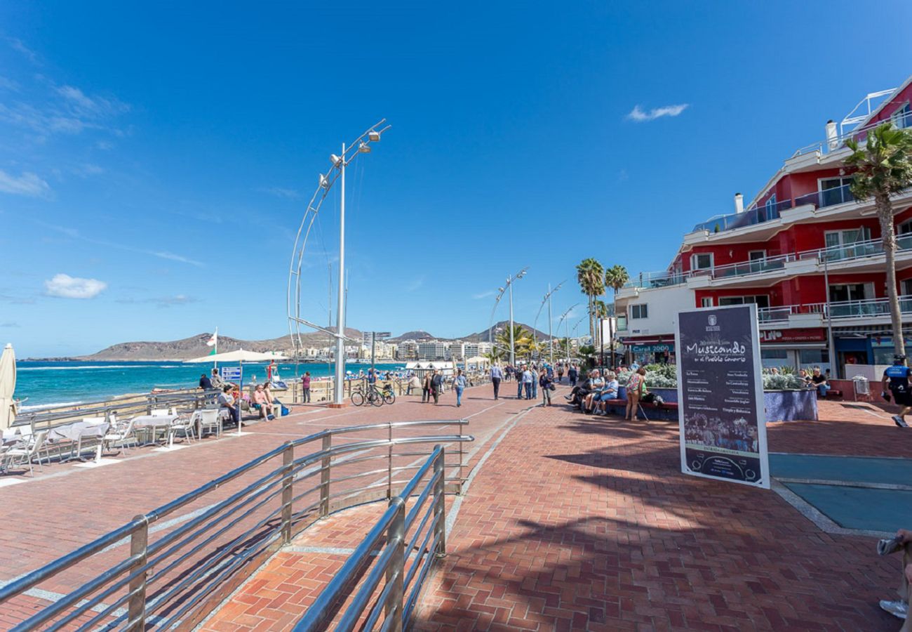 Apartamento en Las Palmas de Gran Canaria - Estudio 21 con balcón en la playa de las Canteras