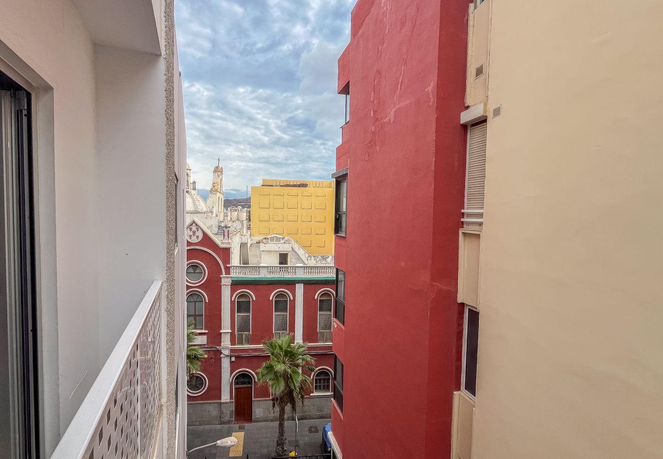 Apartamento en Las Palmas de Gran Canaria - Estudio 21 con balcón en la playa de las Canteras