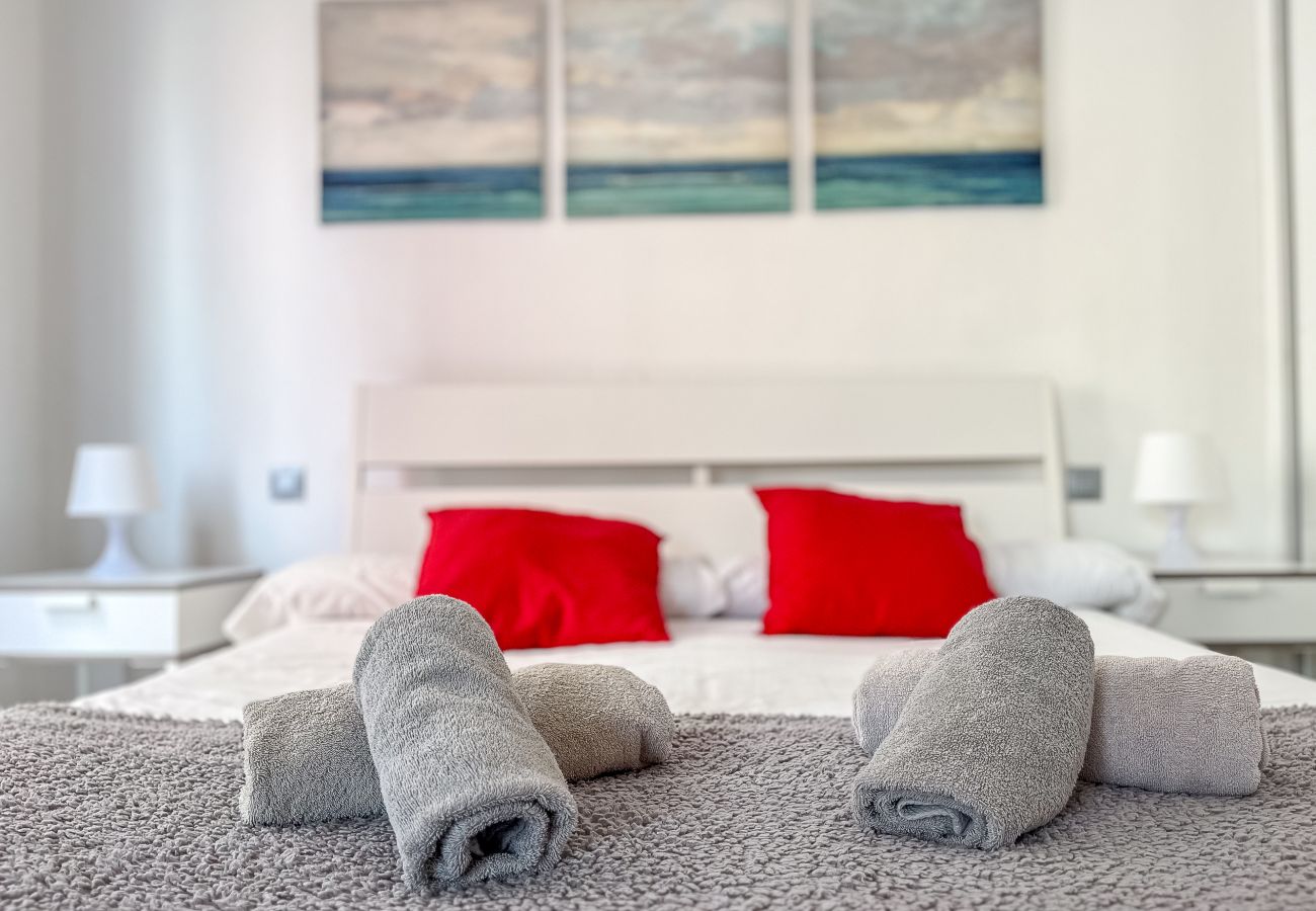 Apartamento en Las Palmas de Gran Canaria - Estudio 21 con balcón en la playa de las Canteras