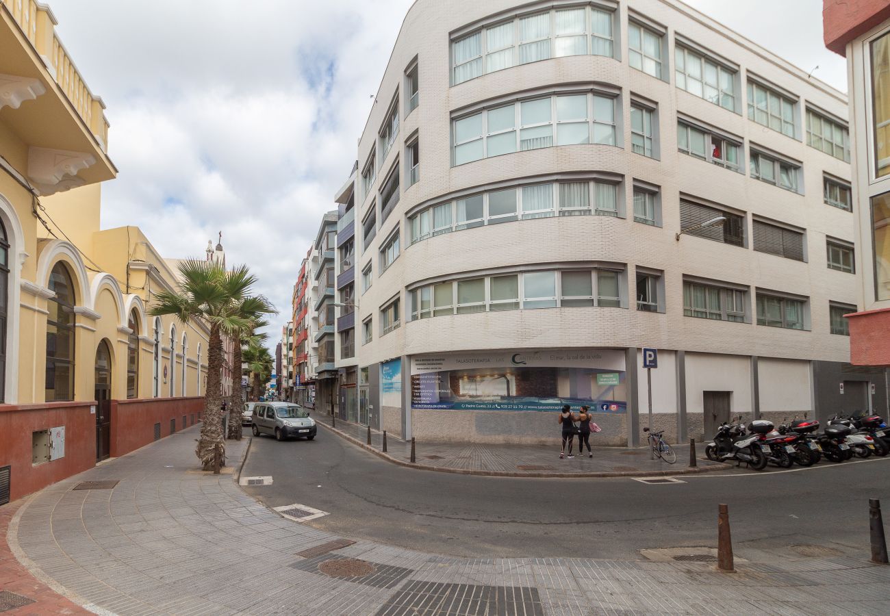 Apartamento en Las Palmas de Gran Canaria - Estudio 21 con balcón en la playa de las Canteras