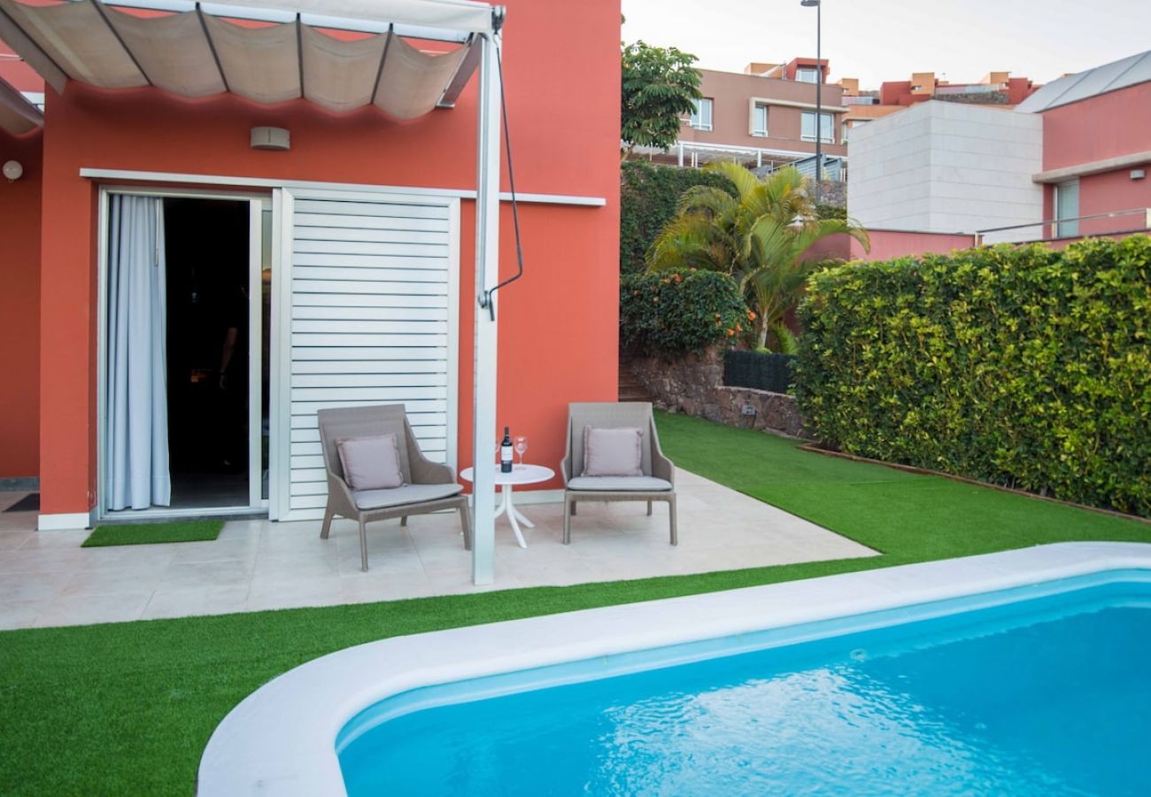 Villa en San Bartolomé de Tirajana - Lightbooking piscina privada Salobre Golf 