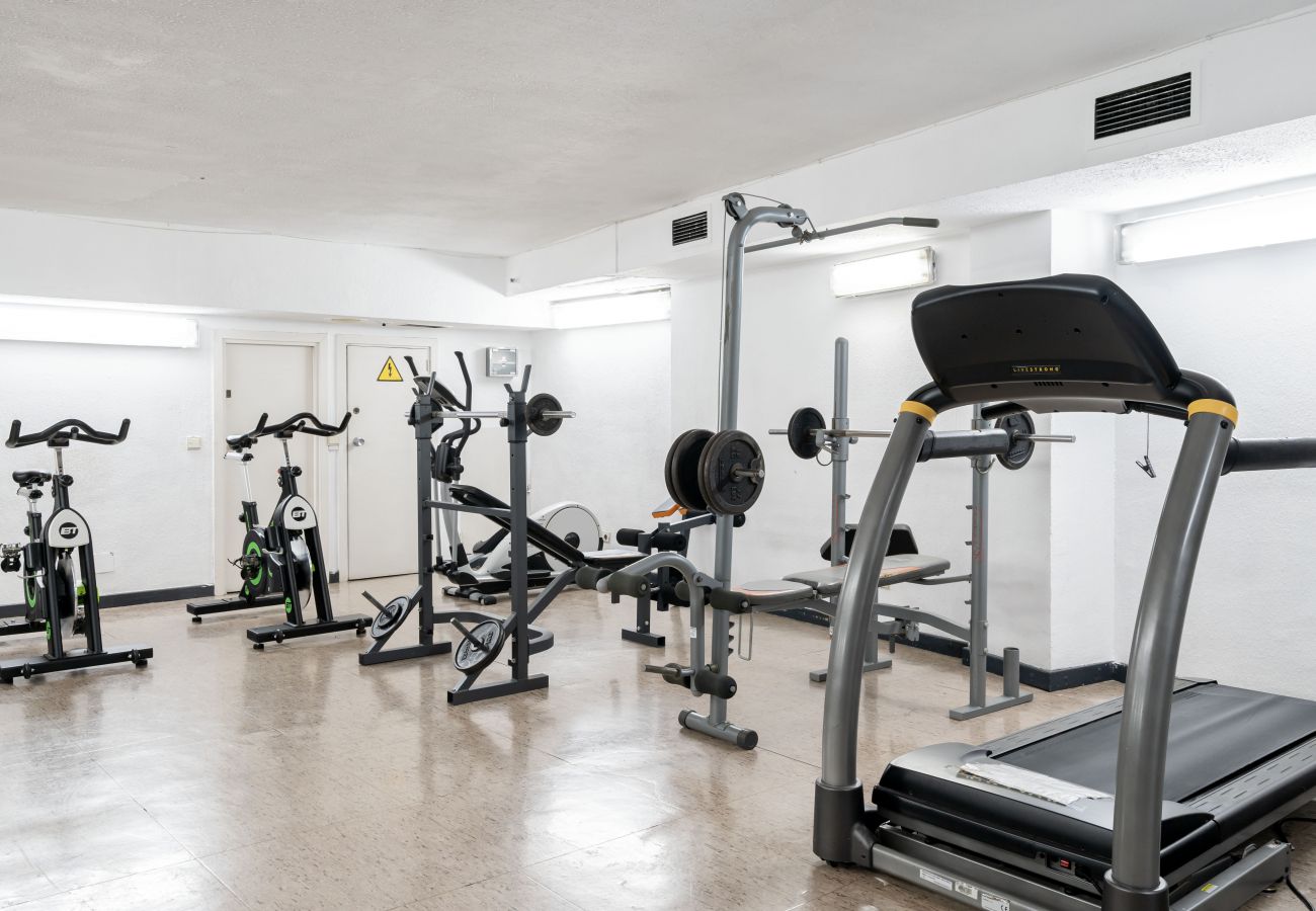 Apartamento en Madrid - Apartamento Chamartín Garaje&Piscina&Gimnasio PXII92