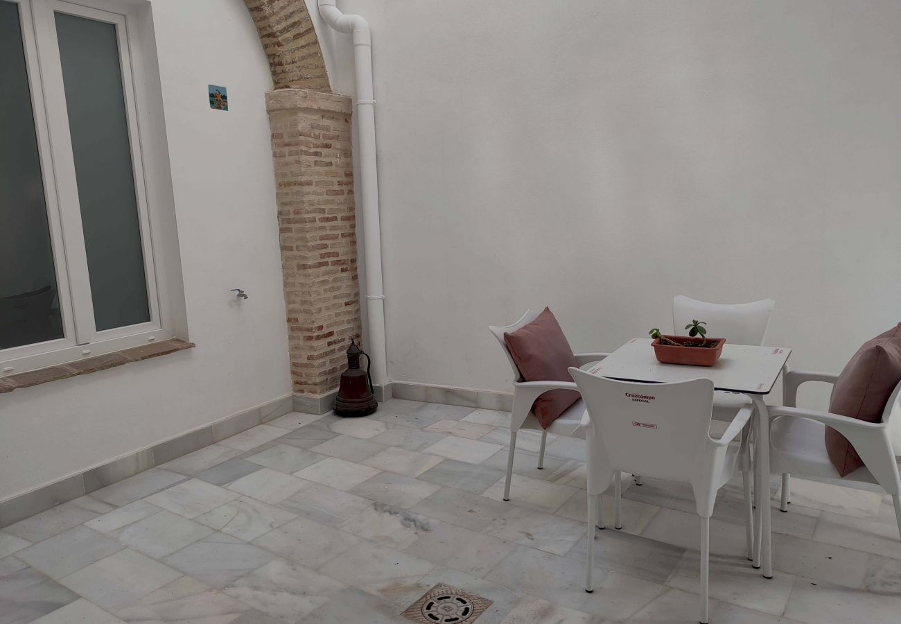 Apartamento en Puerto de Santa María - Lightbooking Palacio La Cruz