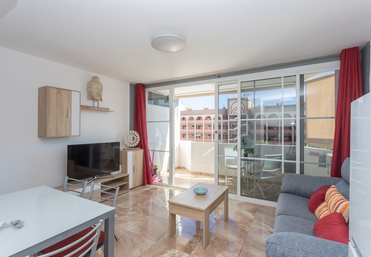 Apartamento en San Bartolomé de Tirajana - Lightbooking Teror Playa del Inglés