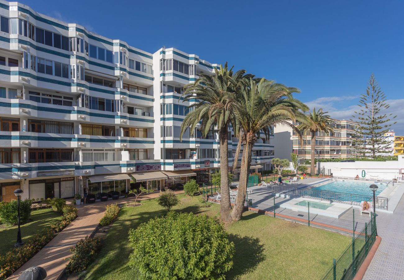 Apartamento en San Bartolomé de Tirajana - Lightbooking Teror Playa del Inglés