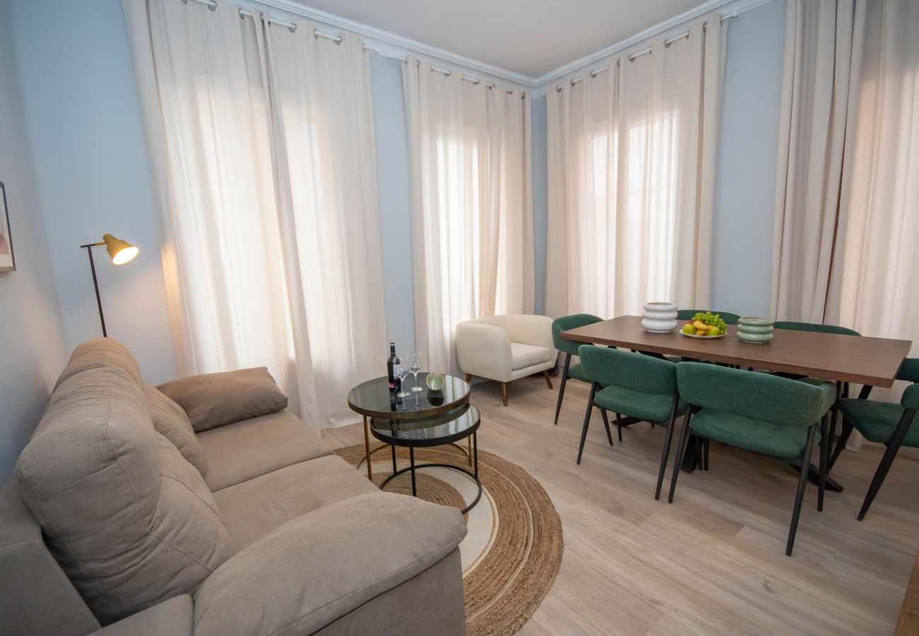 Apartamento en Madrid - Luminoso y amplio apartamento en Cuatro Caminos Madrid