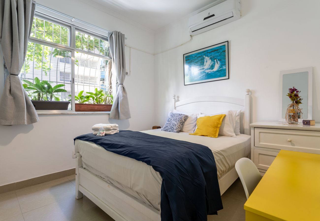 Apartamento en Rio de Janeiro - Bello en Leblon |3 cuartos para familias| CB101 Z1