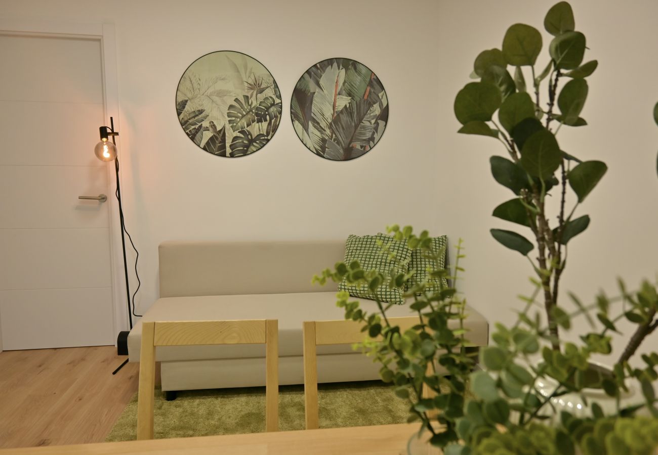 Apartamento en Madrid - Encantadora Vivienda de 3 Dormitorios descubre el Confort que Estabas Buscando