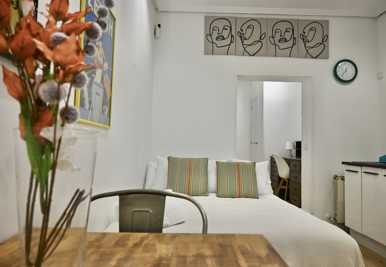 Estudio en Madrid - Bonito apartamento cerca Plaza Elíptica 