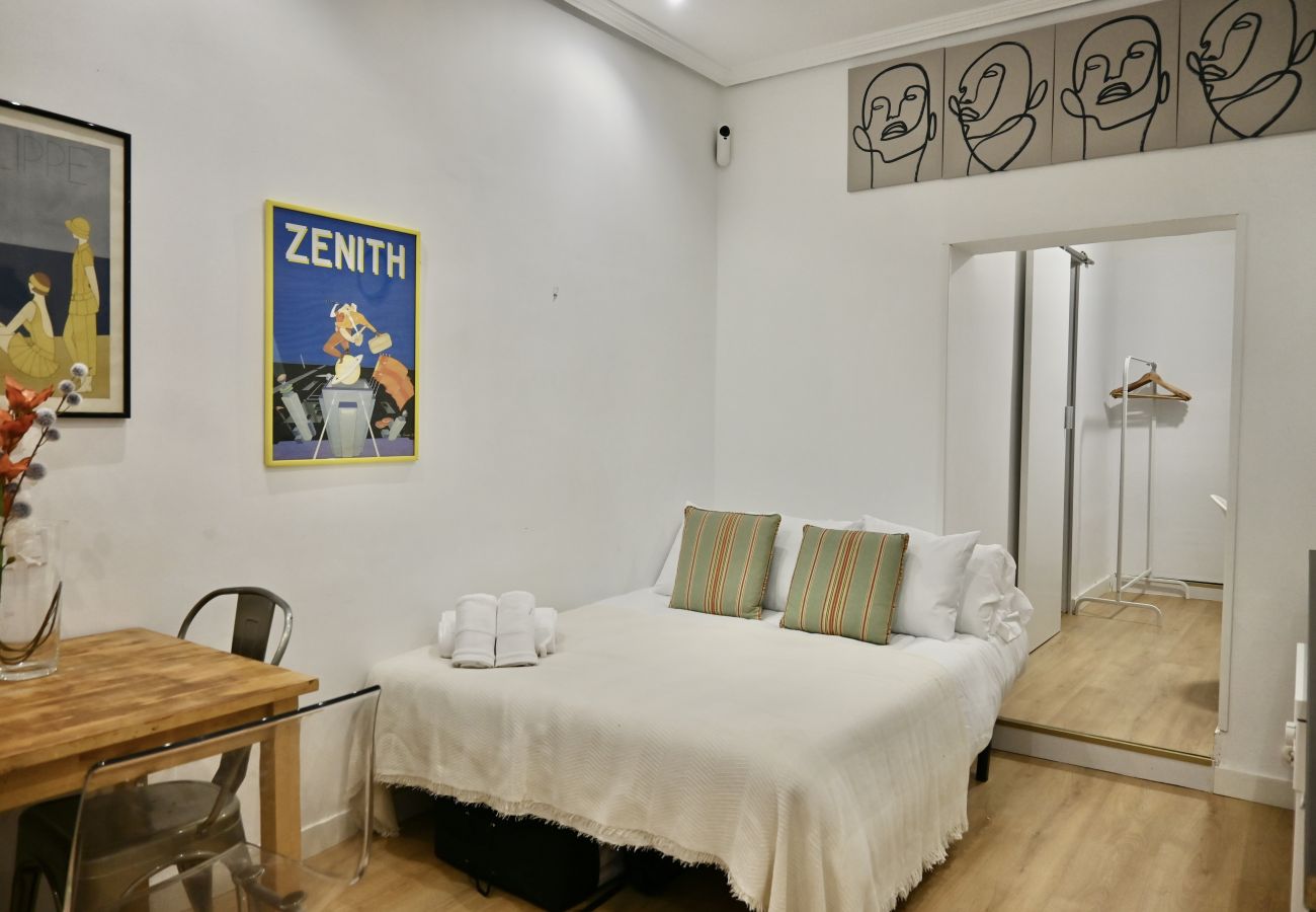 Estudio en Madrid - Bonito apartamento cerca Plaza Elíptica 