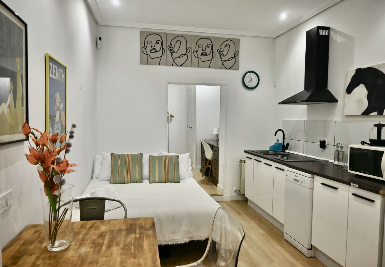 Estudio en Madrid - Bonito apartamento cerca Plaza Elíptica 