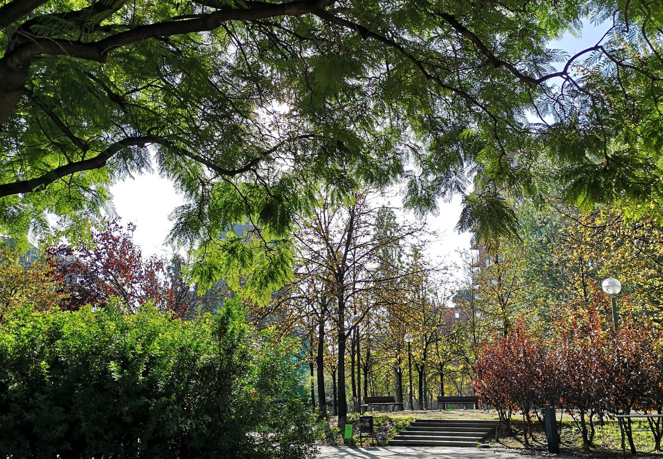 Apartamento en Barcelona - Piso con balcón, luminoso, tranquilo en Turó Park