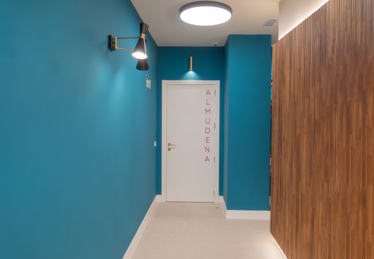 Apartamento en Madrid - M (DEL29) Almudena: Tu escapada urbana con aire de parque 