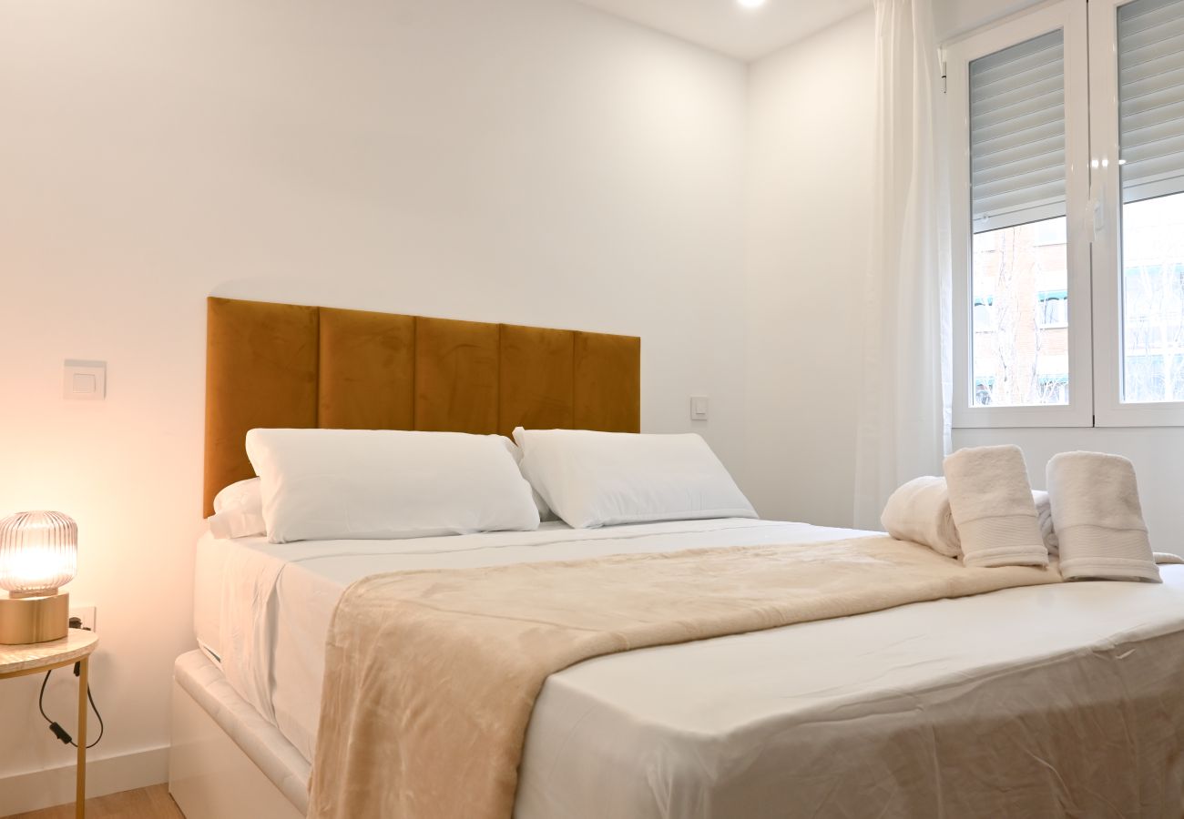 Apartamento en Madrid - Amplia Casa de 3 Dormitorios: Vive la Naturaleza a Pasos de Casa y Campo