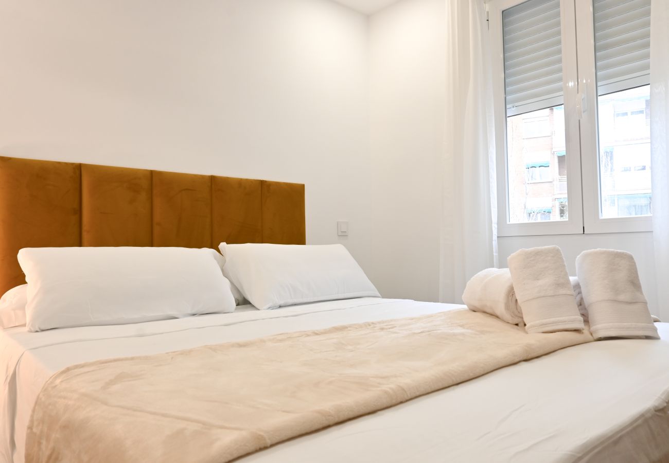 Apartamento en Madrid - Amplia Casa de 3 Dormitorios: Vive la Naturaleza a Pasos de Casa y Campo