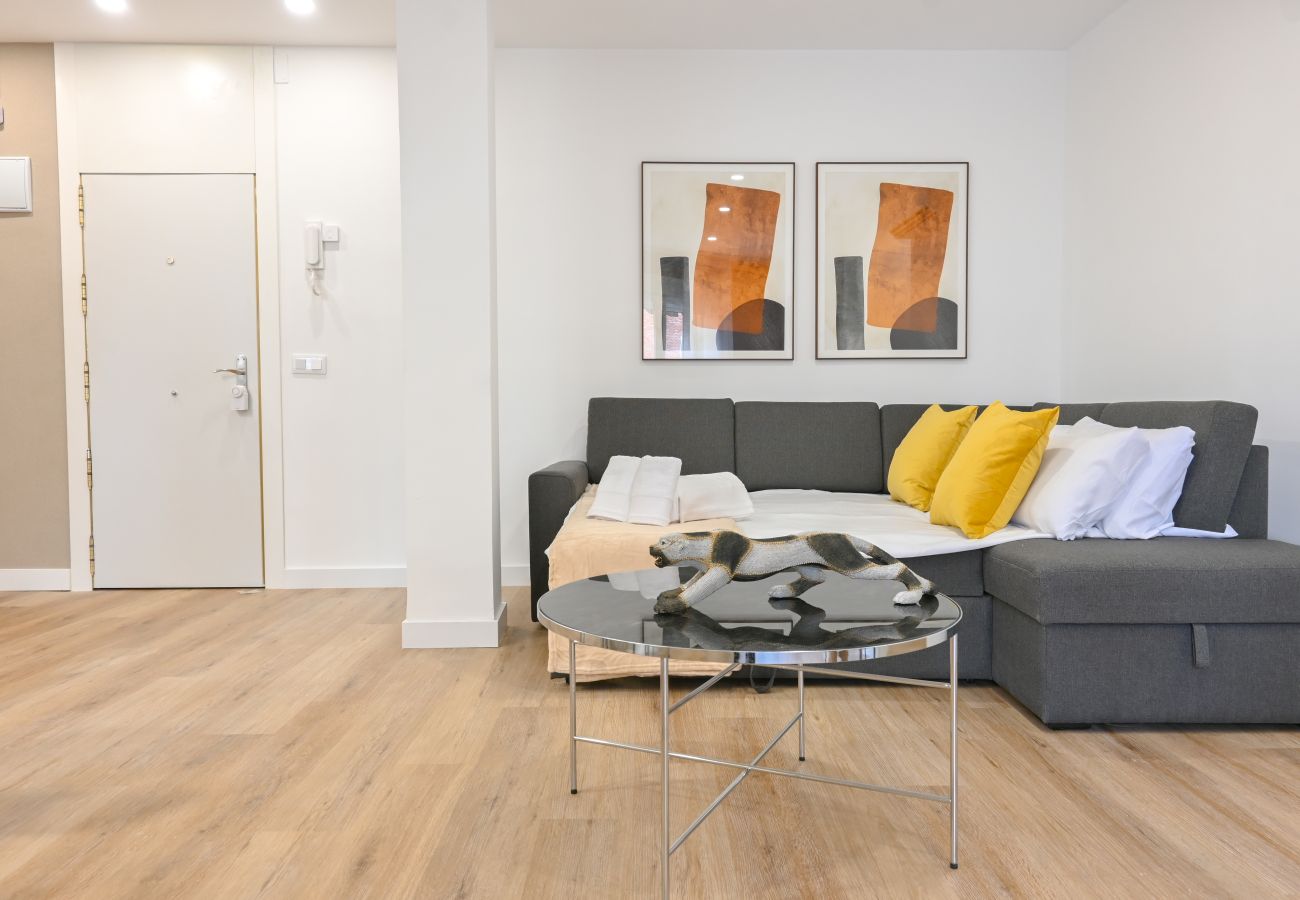 Apartamento en Madrid - Amplia Casa de 3 Dormitorios: Vive la Naturaleza a Pasos de Casa y Campo