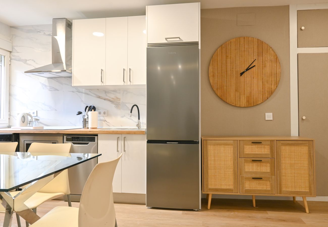 Apartamento en Madrid - Amplia Casa de 3 Dormitorios: Vive la Naturaleza a Pasos de Casa y Campo