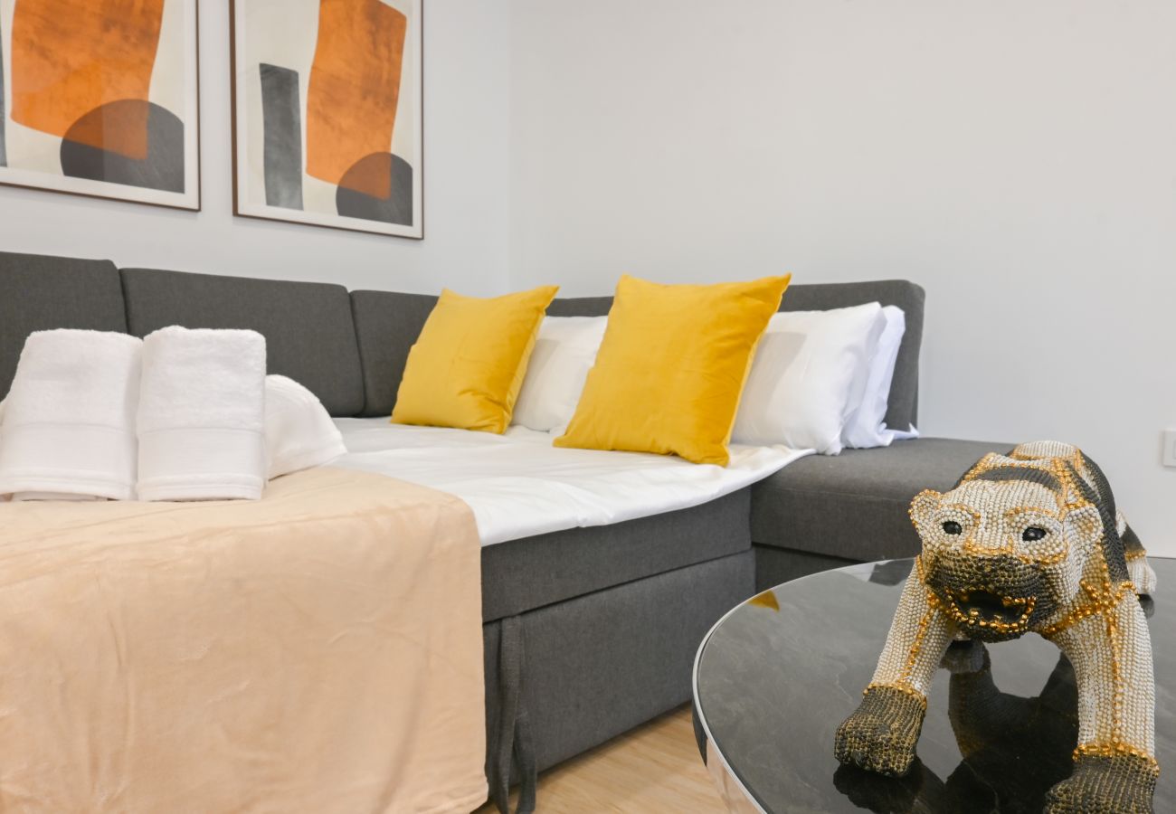 Apartamento en Madrid - Amplia Casa de 3 Dormitorios: Vive la Naturaleza a Pasos de Casa y Campo