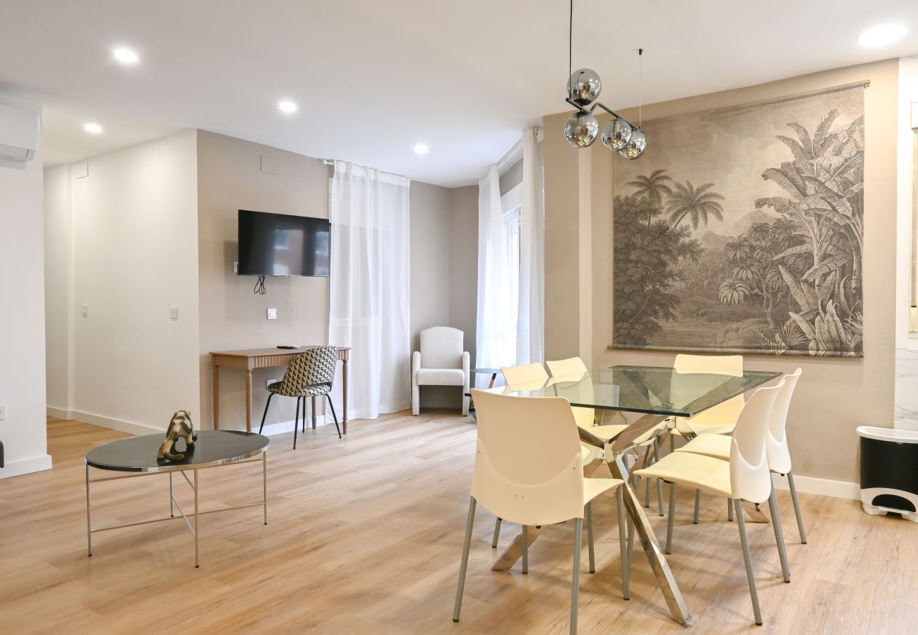 Apartamento en Madrid - Amplia Casa de 3 Dormitorios: Vive la Naturaleza a Pasos de Casa y Campo