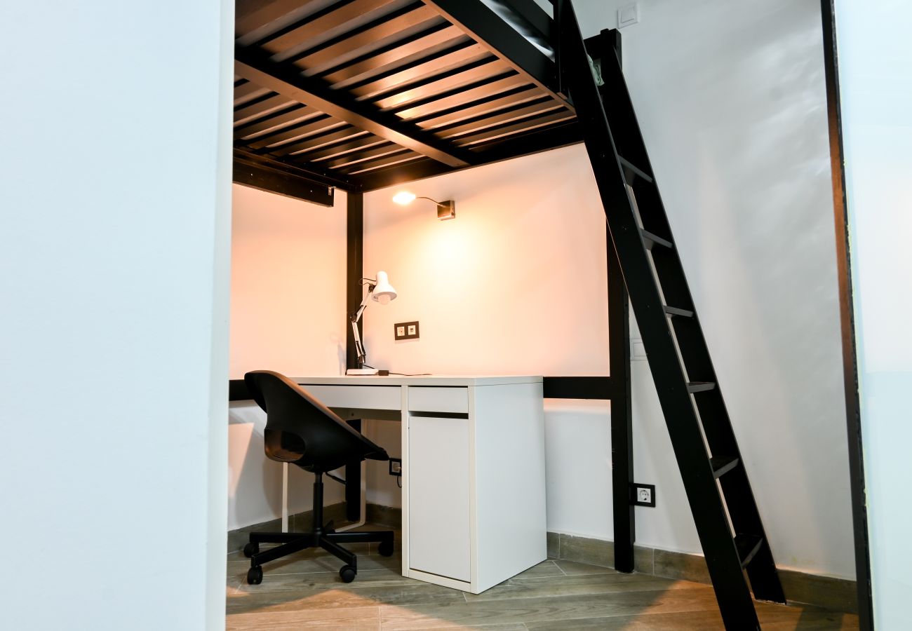 Estudio en Madrid - M (RVI40) Coqueto apartamento de un dormitorio en Cuatro Caminos