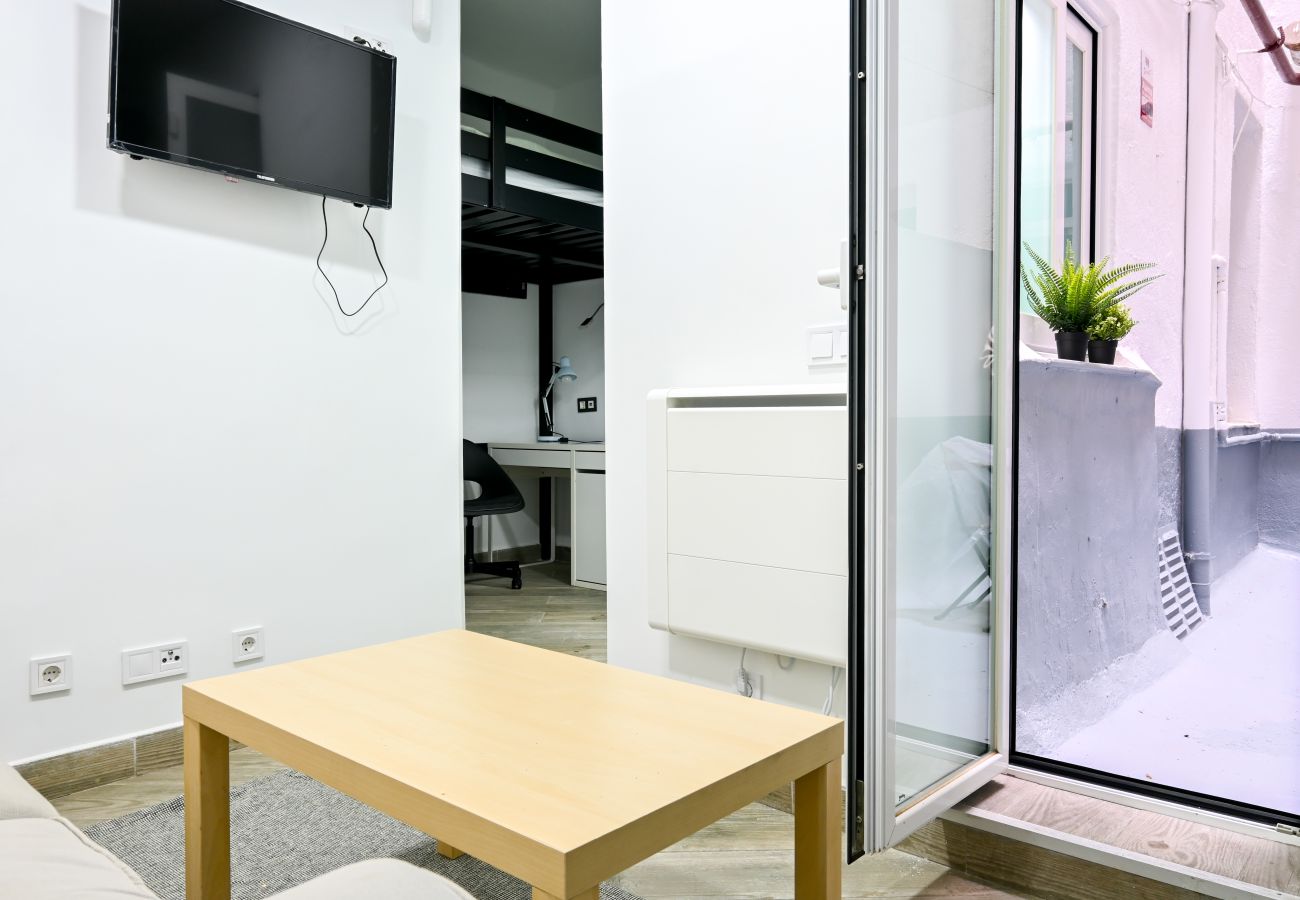 Estudio en Madrid - M (RVI40) Coqueto apartamento de un dormitorio en Cuatro Caminos