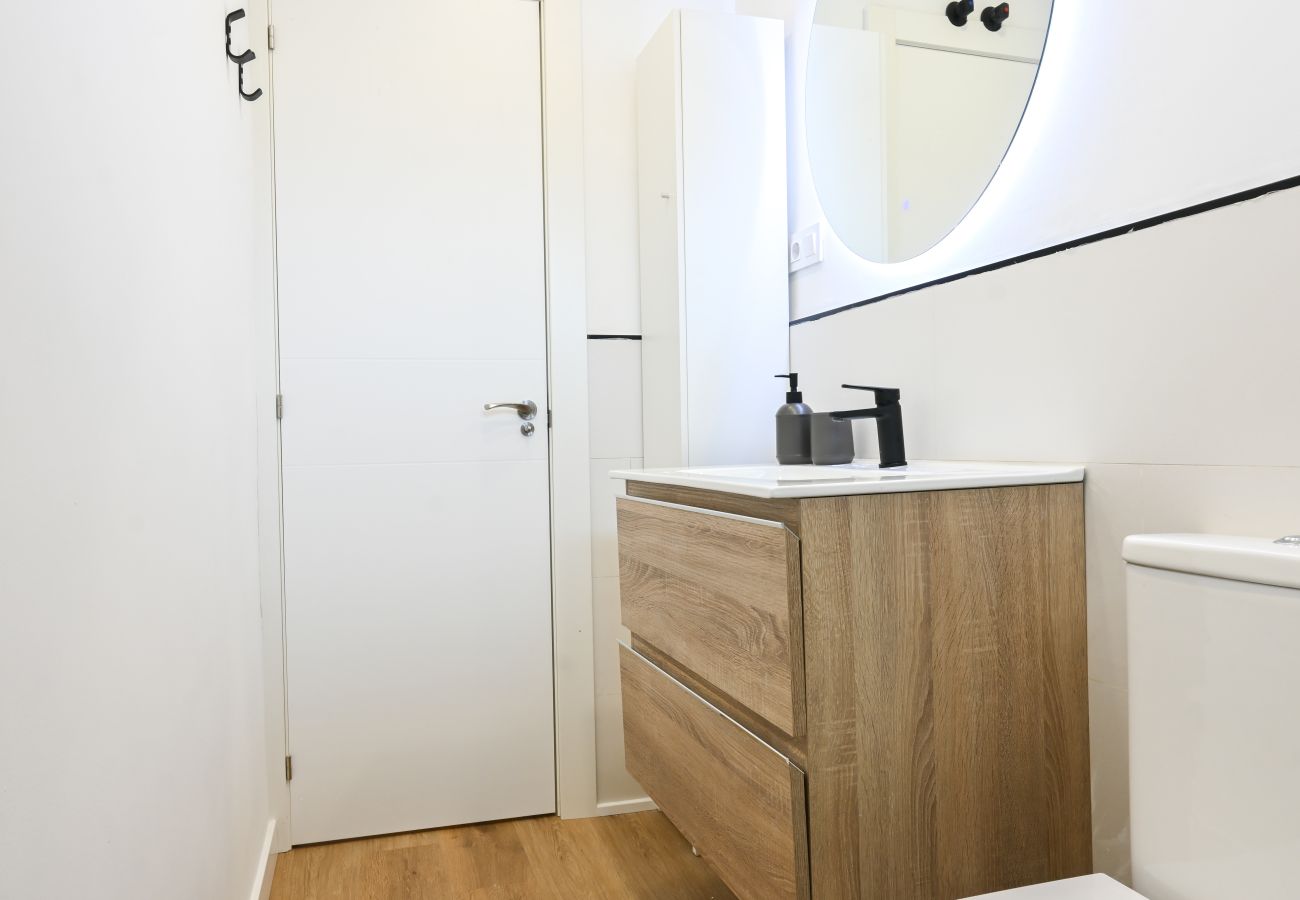 Apartamento en Madrid - Coqueto Apartamento de 2 dormitorios en Hortaleza LOR12 