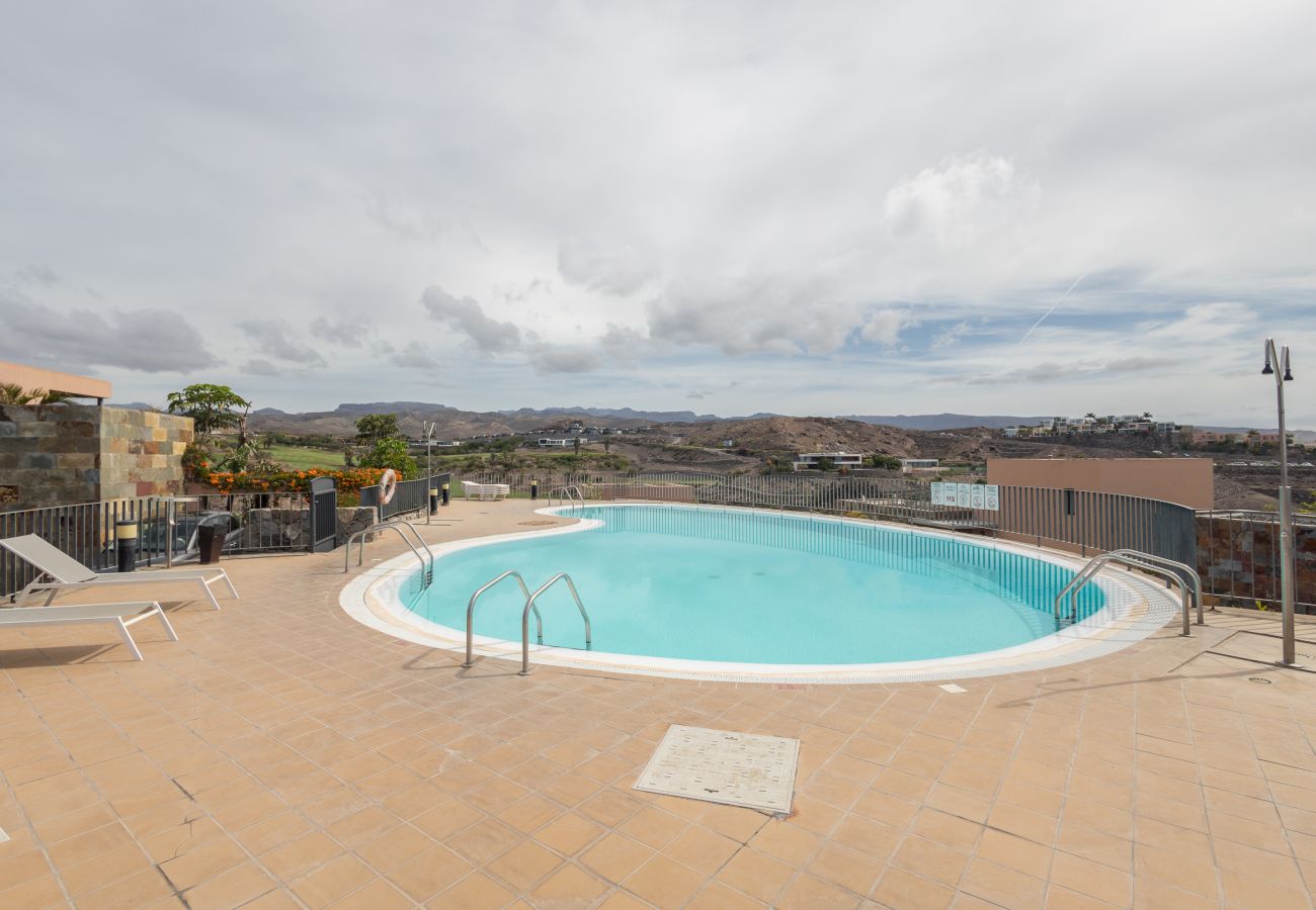 Villa en San Bartolomé de Tirajana - Lightbooking Salobre Los Lagos piscina privada