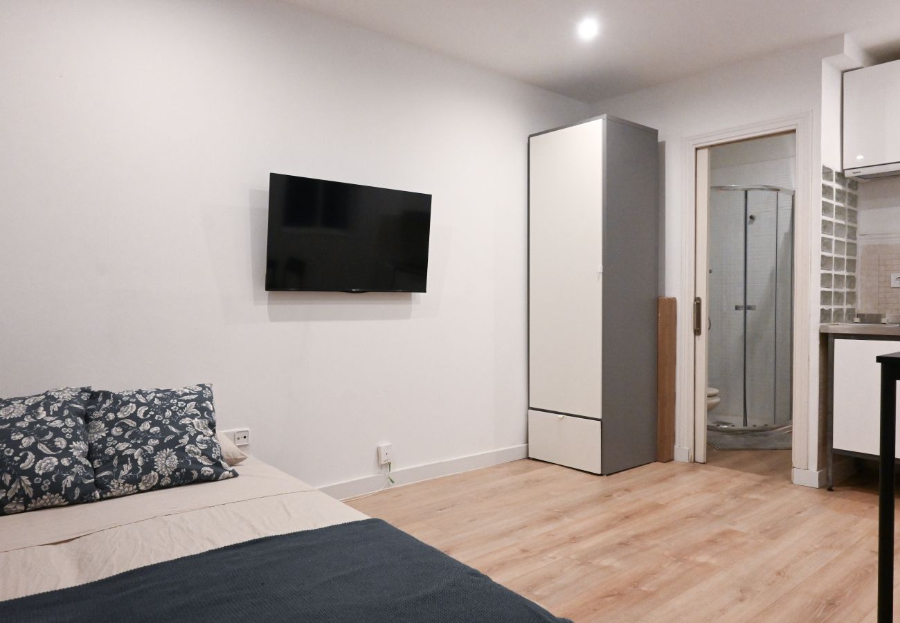 Estudio en Madrid - Lindo estudio en barrio Justicia SLR16