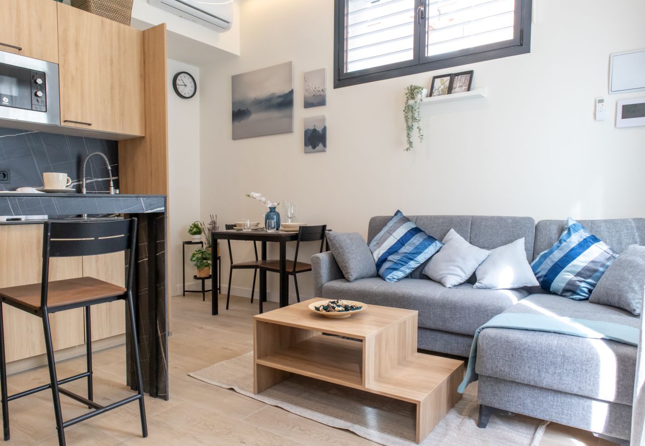 Apartamento en Madrid - Bonito apartamento de un dormitorio con patio GAN5A