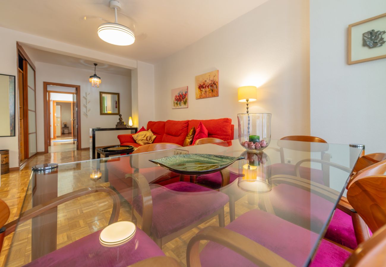 Apartamento en Madrid - Amplio apartamento de tres dormitorios en Arganzuela  VDP17