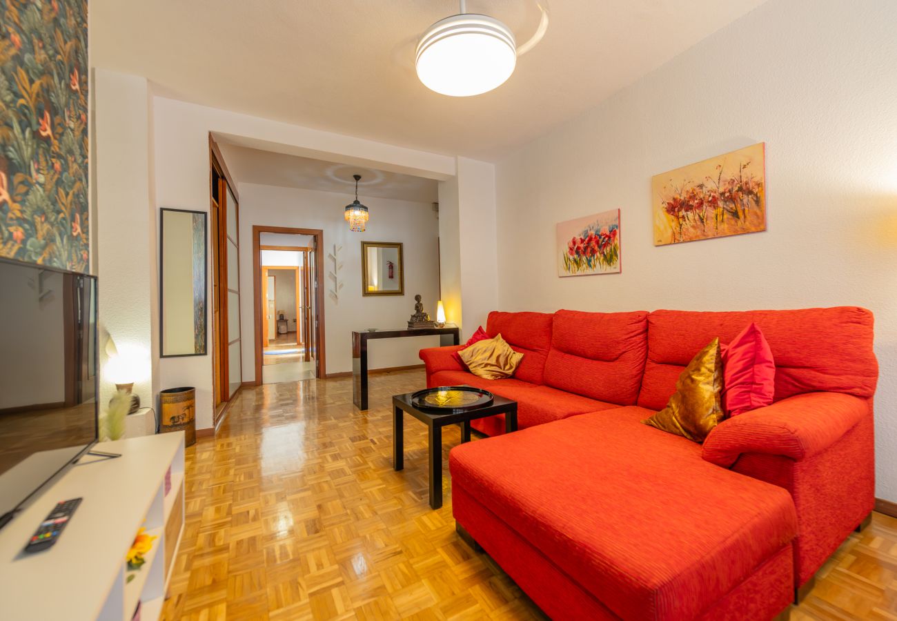 Apartamento en Madrid - Amplio apartamento de tres dormitorios en Arganzuela  VDP17