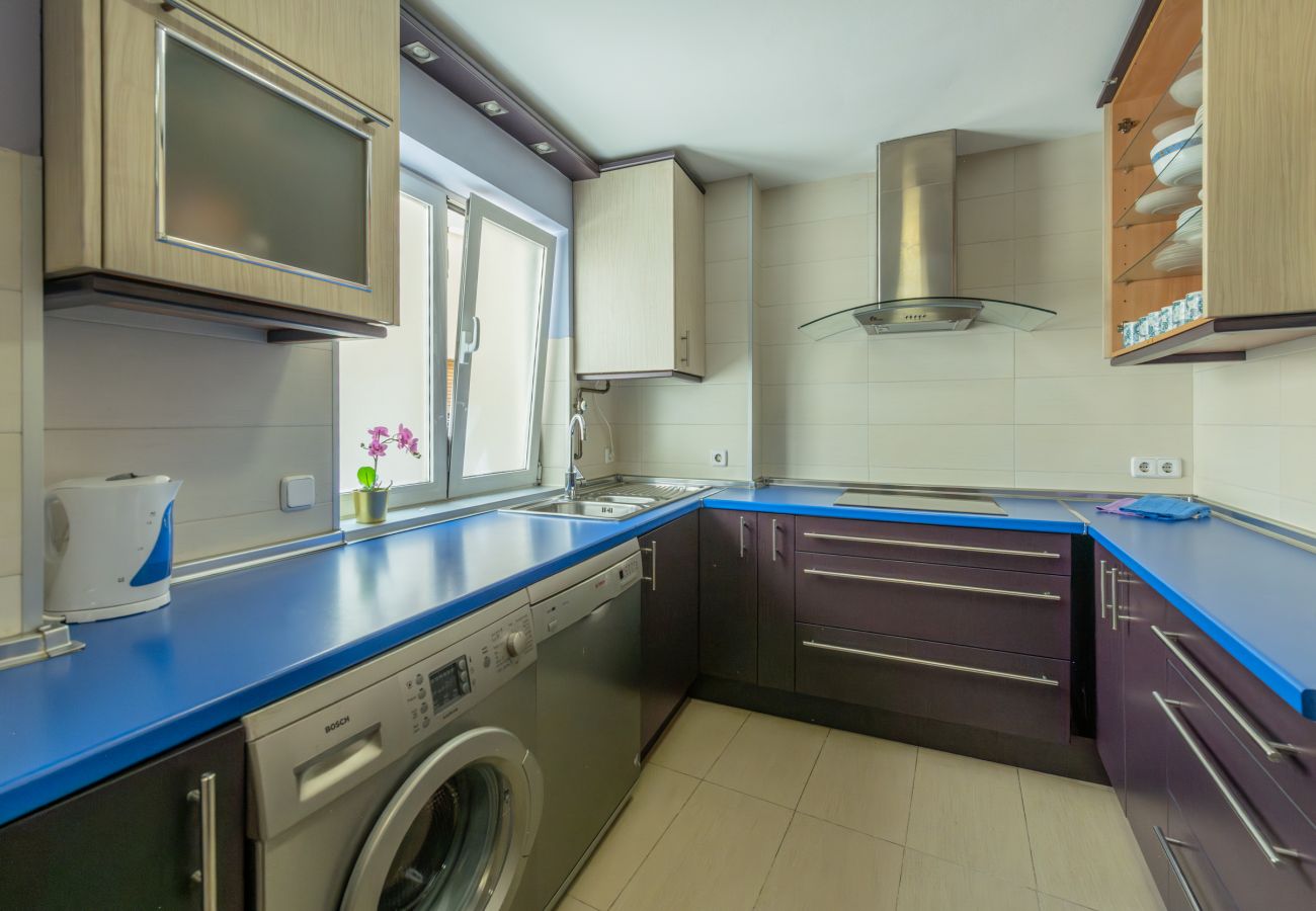 Apartamento en Madrid - Amplio apartamento de tres dormitorios en Arganzuela  VDP17