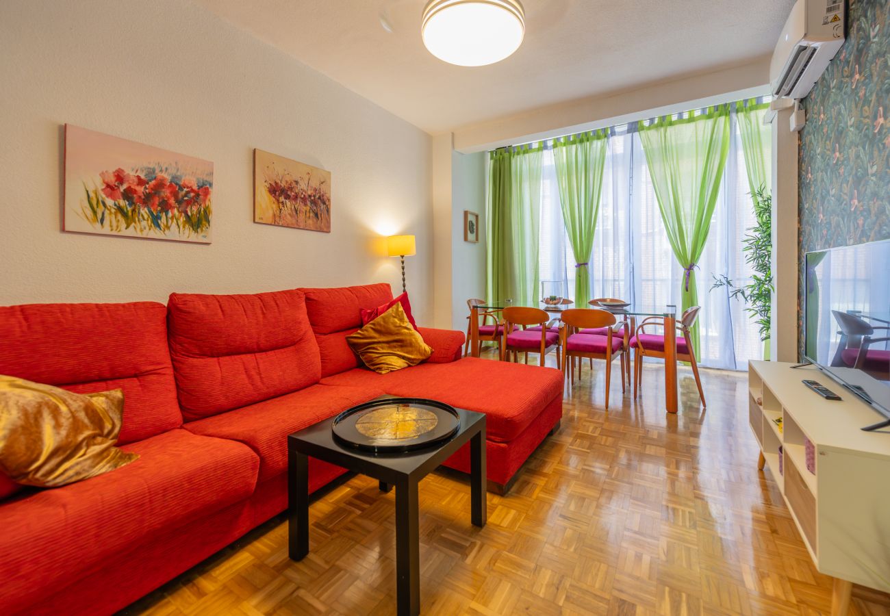 Apartamento en Madrid - Amplio apartamento de tres dormitorios en Arganzuela  VDP17