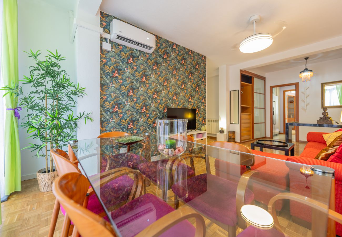 Apartamento en Madrid - Amplio apartamento de tres dormitorios en Arganzuela  VDP17