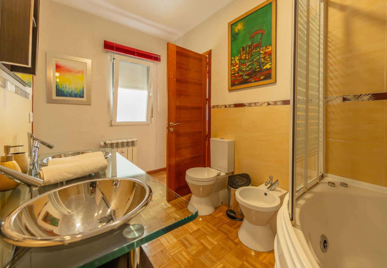 Apartamento en Madrid - Amplio apartamento de tres dormitorios en Arganzuela  VDP17