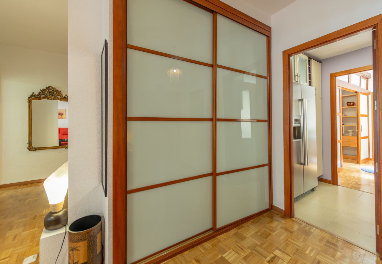 Apartamento en Madrid - Amplio apartamento de tres dormitorios en Arganzuela  VDP17