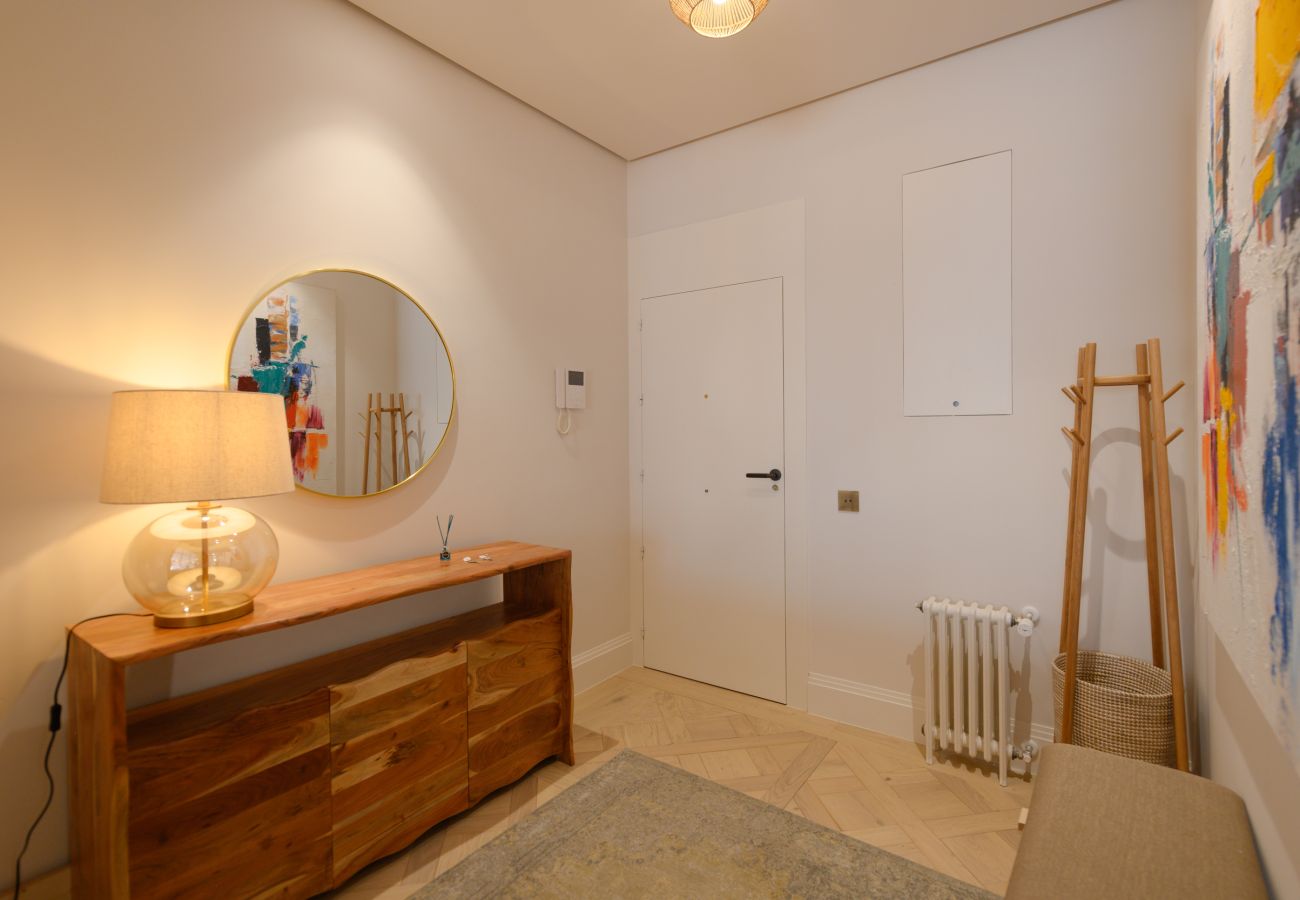 Apartamento en Madrid - Bonito apartamento de dos dormitorios en el Barrio Salamanca VEL37