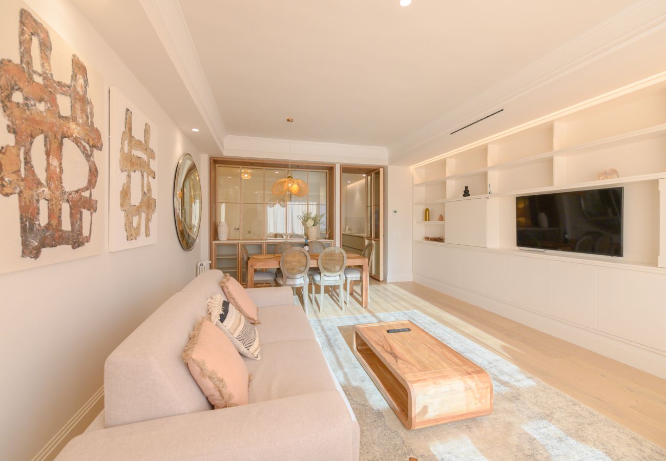 Apartamento en Madrid - Bonito apartamento de dos dormitorios en el Barrio Salamanca VEL37