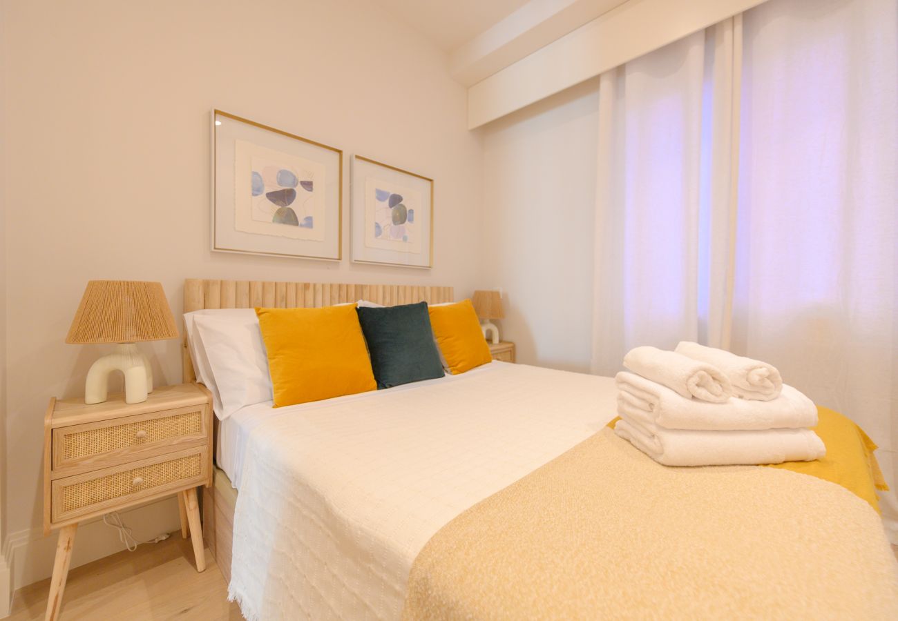 Apartamento en Madrid - Bonito apartamento de dos dormitorios en el Barrio Salamanca VEL37