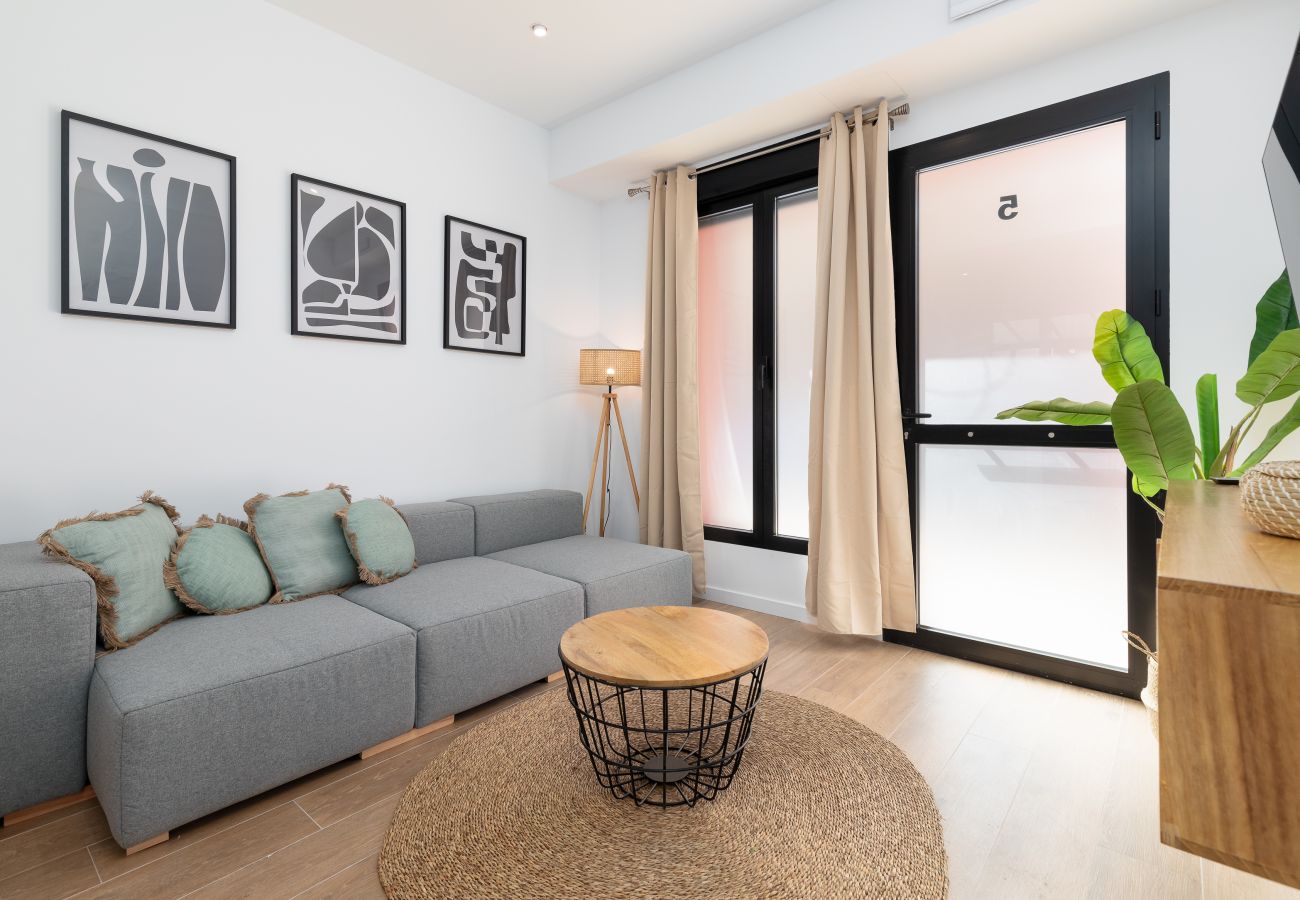 Apartamento en Valencia - A (VA080) TH Cabecera Suites E