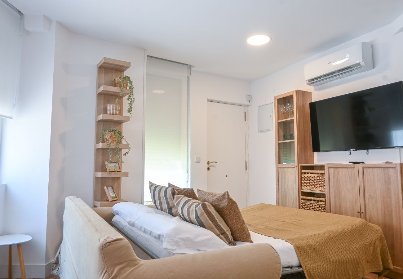 Apartamento en Madrid - Coqueto Apartamento de un dormitorio en Valdeacederas  PAT11