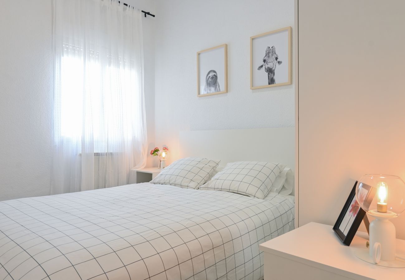 Apartamento en Madrid - Luminoso apartamento de tres dormitorios  PAS32I