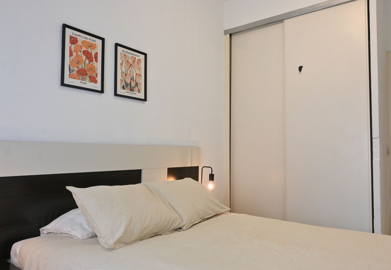 Apartamento en Madrid - Luminoso apartamento de tres dormitorios  