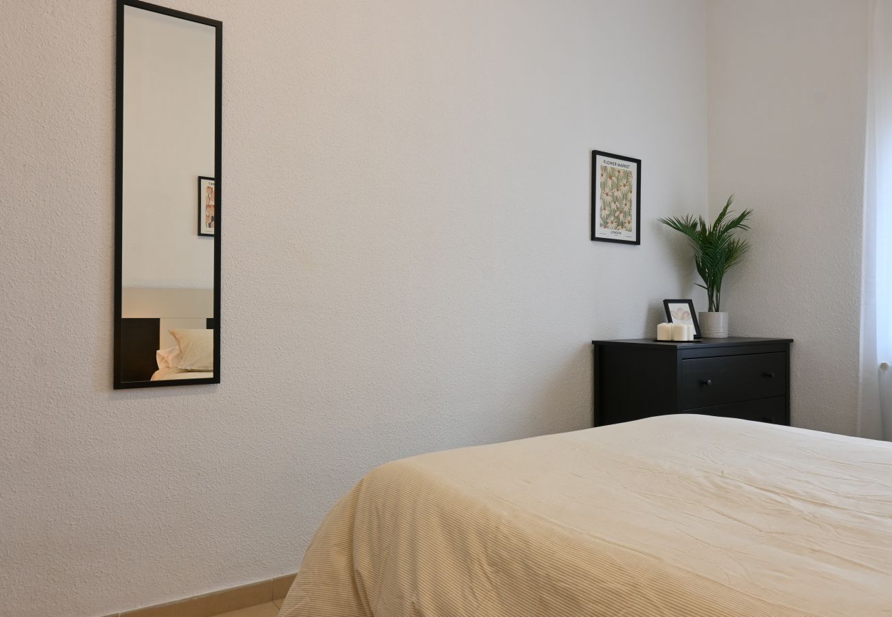 Apartamento en Madrid - Luminoso apartamento de tres dormitorios  PAS32I